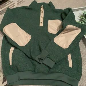 Men’s Lands End pullover brand new